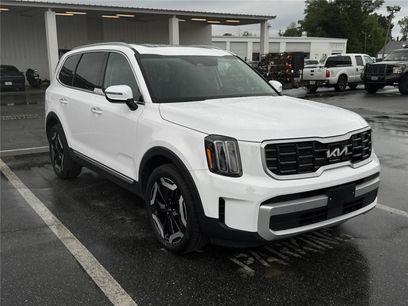 Used 2025 Kia Telluride S