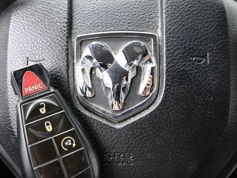 Used 2018 RAM 1500 Big Horn AWD/4WD image 44