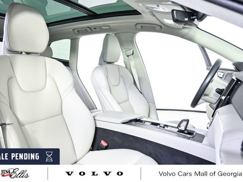 Certified 2023 Volvo XC60 B5 Plus w/ Climate Package image 25