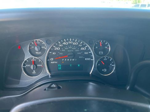 Used 2016 Chevrolet Express 2500 LS image 44