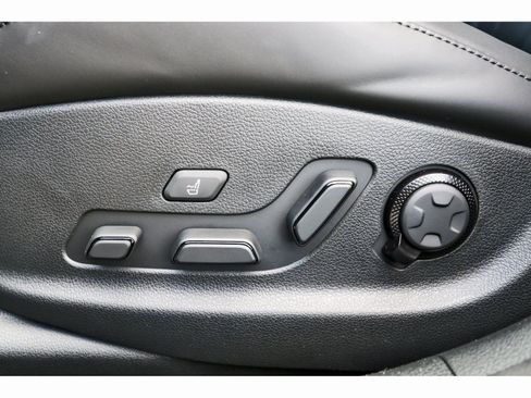 Used 2026 Genesis G80 3.5T Prestige image 30