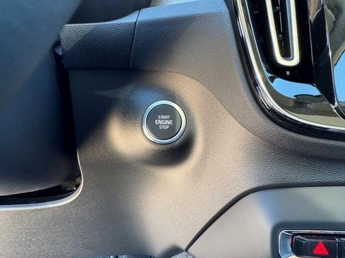 New 2026 Volvo XC40 B5 Plus w/ Protection Package Premier image 26