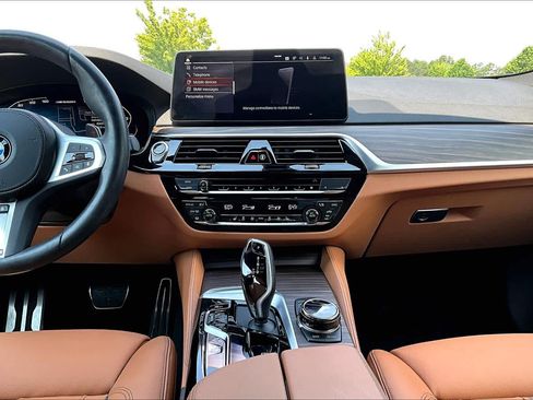 Used 2023 BMW M550i xDrive w/ Executive Package AWD/4WD image 36