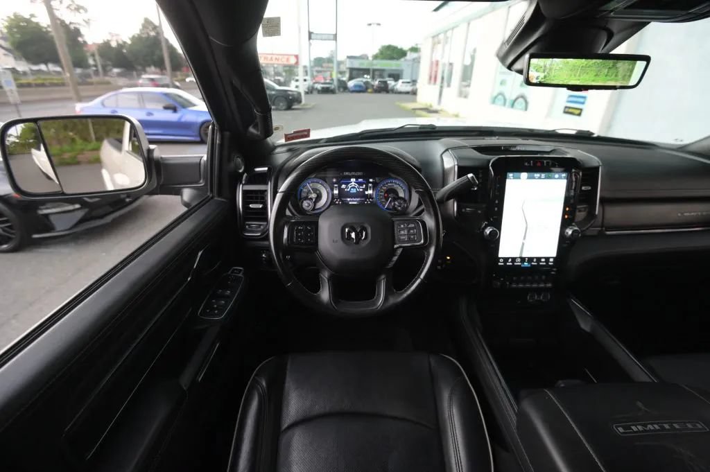 Used 2022 RAM 3500 Limited AWD/4WD image 47