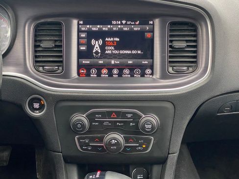 Used 2018 Dodge Charger GT w/ Blacktop Package image 22