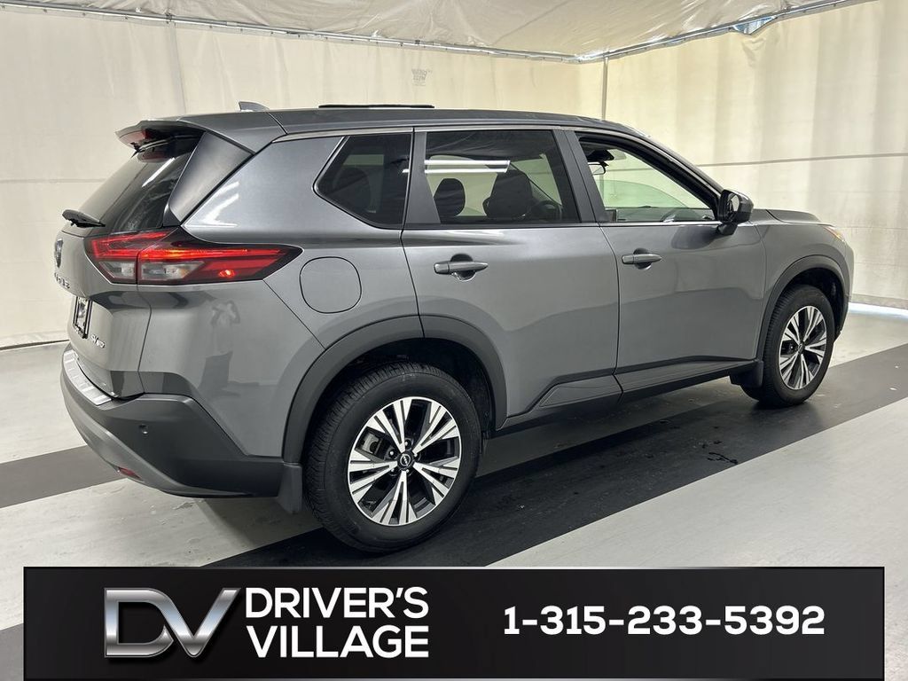 Used 2023 Nissan Rogue SV AWD/4WD image 2