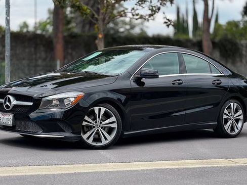 Used 2019 Mercedes-Benz CLA 250 image 12