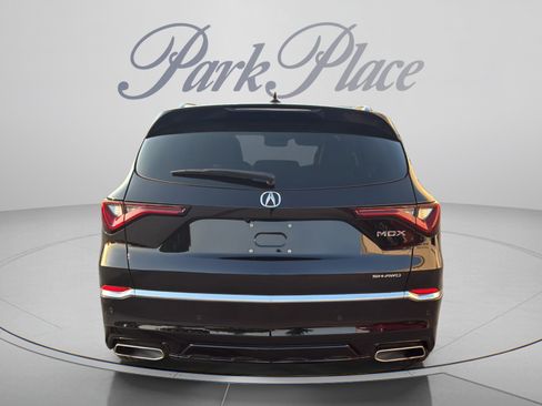 Used 2025 Acura MDX SH-AWD w/ Advance Package image 4