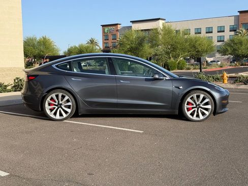 Used 2018 Tesla Model 3 Long Range AWD/4WD image 2