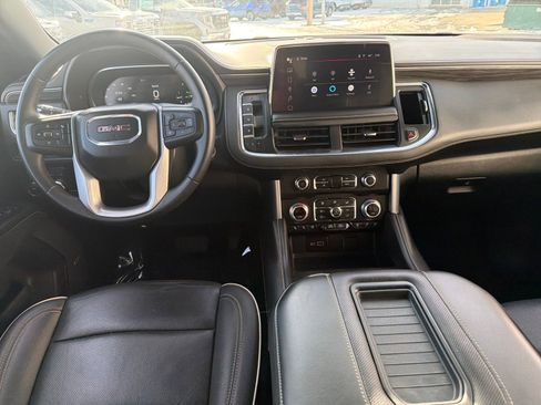 Used 2024 GMC Yukon SLT image 30