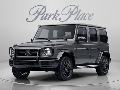Used 2023 Mercedes-Benz G 550 image 3