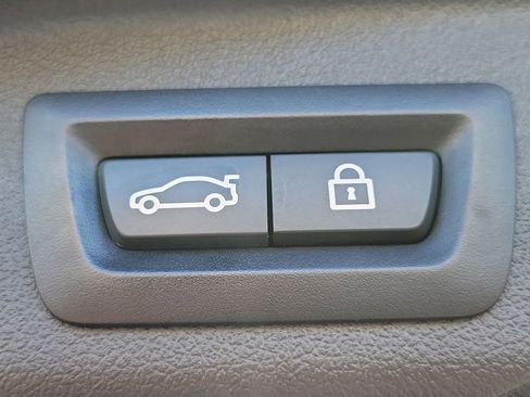 Used 2019 BMW X5 xDrive40i w/ Convenience Package image 10