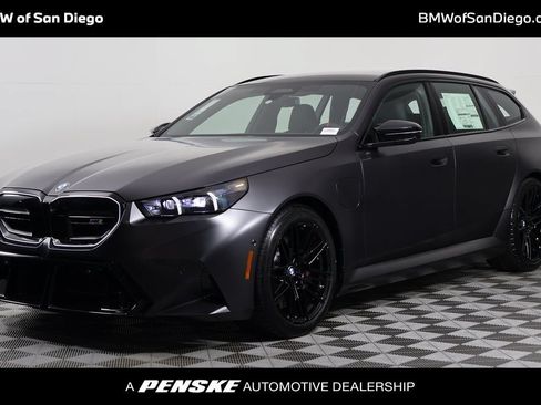 New 2027 BMW M5 Touring AWD/4WD image 1