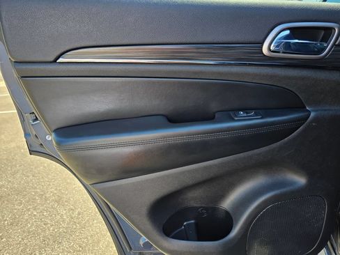 Used 2019 Jeep Grand Cherokee Limited X AWD/4WD image 14