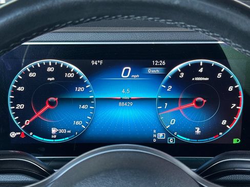 Used 2020 Mercedes-Benz GLE 350 4MATIC image 30