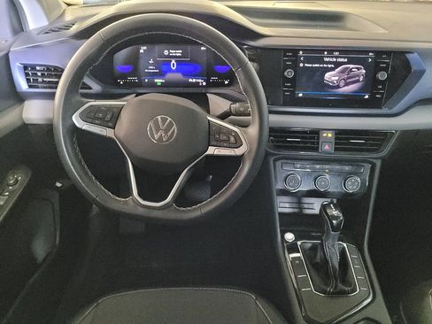 Used 2023 Volkswagen Taos SE w/ Panoramic Sunroof Package FWD image 22