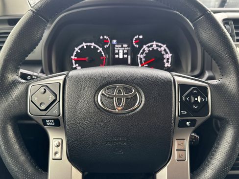 Used 2024 Toyota 4Runner SR5 image 14