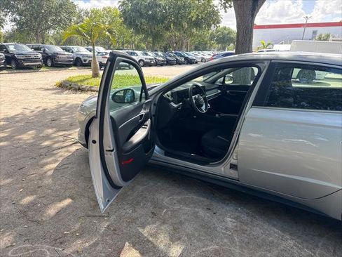 Used 2026 Hyundai Sonata Blue image 10