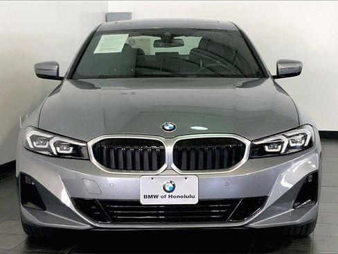 Certified 2023 BMW 330i Sedan w/ Convenience Package image 3