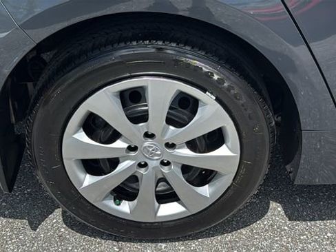 Certified 2025 Toyota Corolla LE FWD image 11