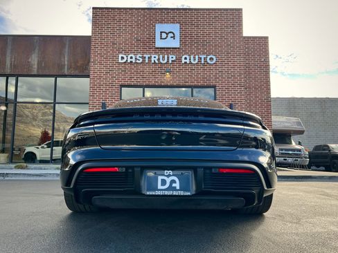 Used 2021 Porsche Taycan Turbo S image 5