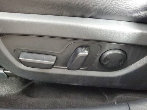 Certified 2025 MAZDA CX-50 AWD 2.5 Hybrid w/ Premium Pkg image 21