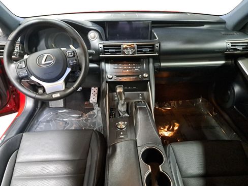 Used 2018 Lexus IS 350 F Sport RWD image 9