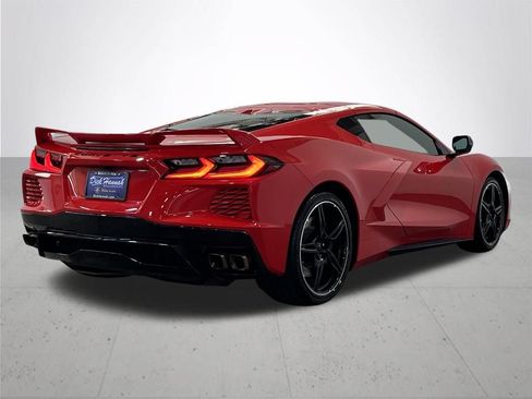 Used 2020 Chevrolet Corvette Stingray Preferred Cpe w/ 2LT Preferred Equipment Group RWD image 9
