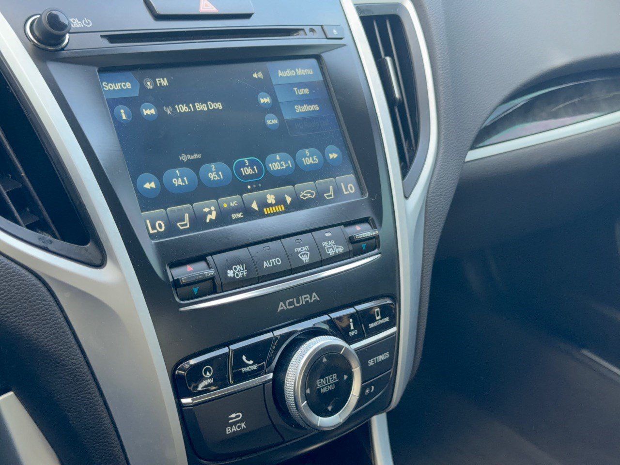 Used 2020 Acura TLX w/ Technology Package FWD image 22