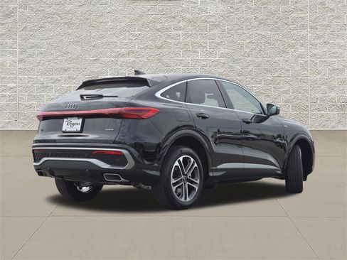 New 2026 Audi Q5 Premium AWD/4WD image 7