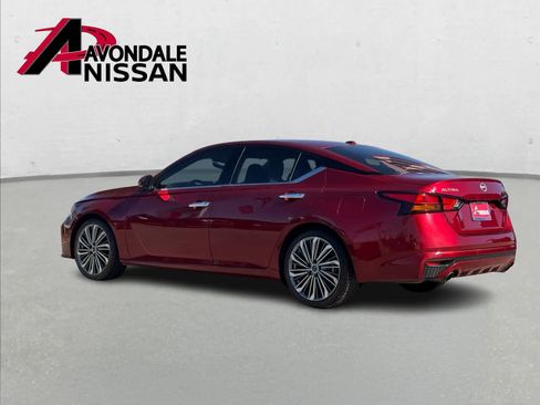 Certified 2023 Nissan Altima 2.5 SL image 4