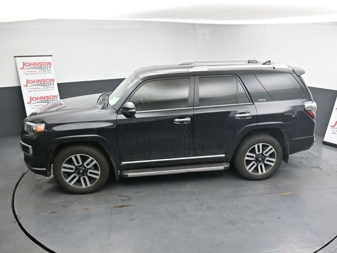 Used 2021 Toyota 4Runner Limited image 13