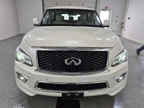 Used 2017 INFINITI QX80 4WD w/ Driver Assistance Package image 3