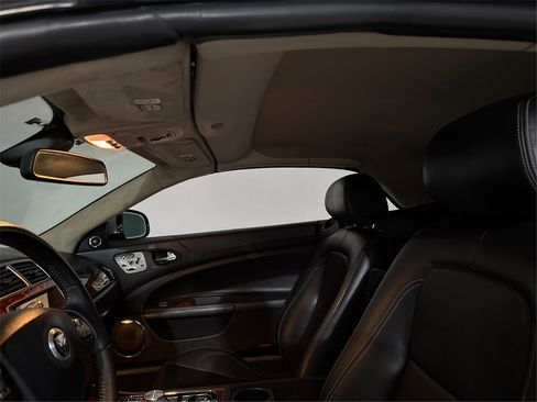 Used 2010 Jaguar XKR R image 23