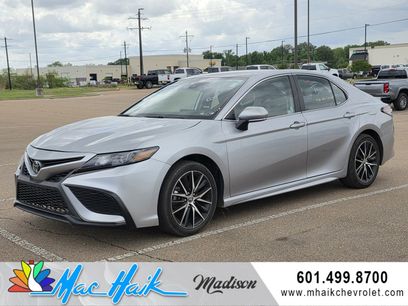 Used 2024 Toyota Camry SE