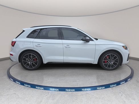 Certified 2025 Audi SQ5 Premium Plus w/ Premium Plus Package AWD/4WD image 4