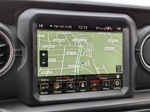 Used 2023 Jeep Wrangler Unlimited Sahara w/ Cold Weather Group image 18