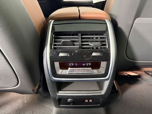 New 2027 BMW X7 xDrive40i AWD/4WD image 30
