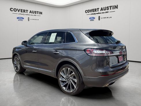 Used 2019 Lincoln Nautilus Reserve w/ Ultimate Package FWD image 3