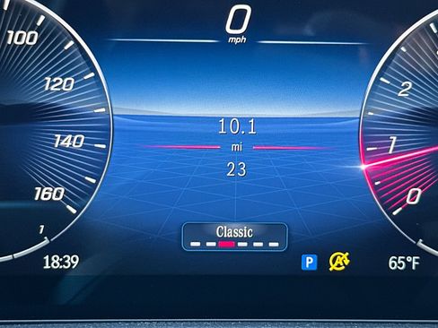 New 2026 Mercedes-Benz GLB 250 4MATIC image 27