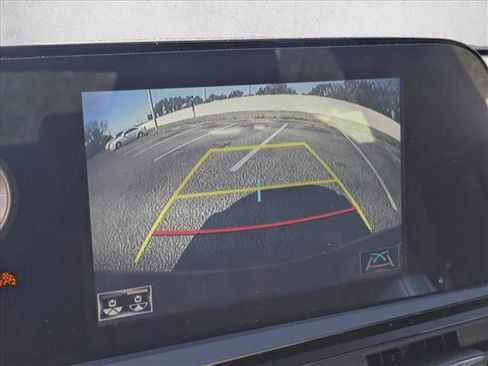 Used 2022 Lexus ES 350 F Sport image 9