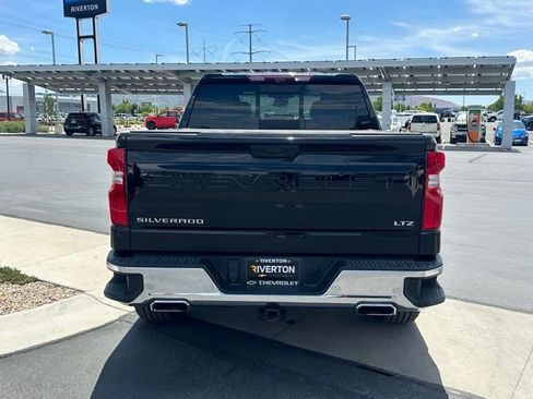 Certified 2022 Chevrolet Silverado 1500 LTZ w/ Technology Package AWD/4WD image 23