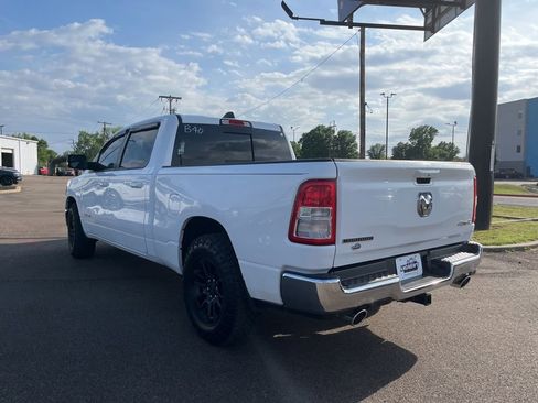 Used 2022 RAM 1500 Big Horn AWD/4WD image 5