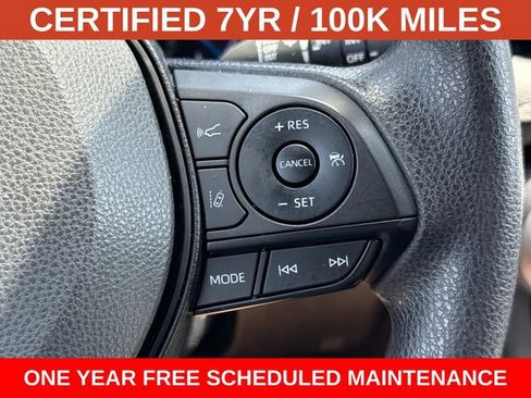 Used 2025 Toyota RAV4 XLE AWD/4WD image 23