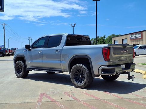 Used 2024 GMC Sierra 1500 AT4 w/ AT4 Premium Package AWD/4WD image 17