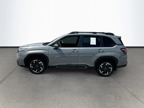 Used 2025 Subaru Forester Limited w/ Popular Package #2 AWD/4WD image 4