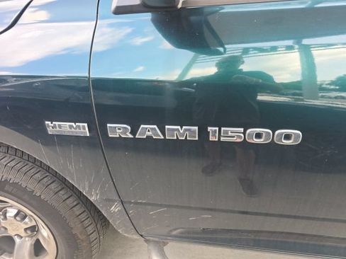 Used 2011 RAM 1500 ST w/ ST Popular Equipment Group AWD/4WD image 10