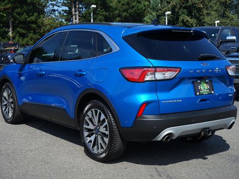 Used 2020 Ford Escape Titanium AWD/4WD image 2