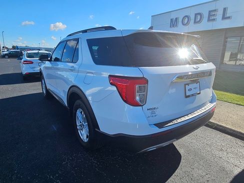 Used 2022 Ford Explorer XLT w/ Equipment Group 202A AWD/4WD image 8