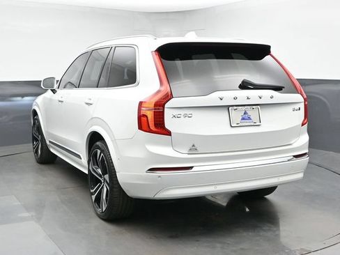 Used 2024 Volvo XC90 B6 Ultimate w/ Protection Package Premier AWD/4WD image 8